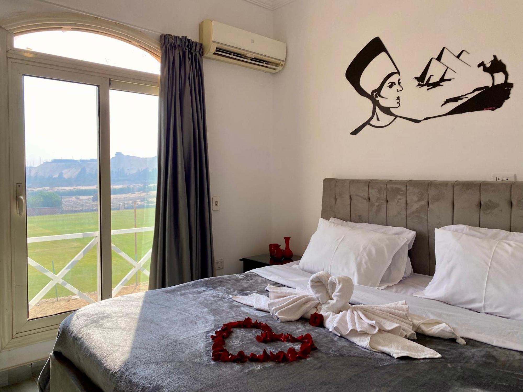 K Boutique Hotel Medspa-Pyramids & Grand Egyptian Museum Ghatati ภายนอก รูปภาพ