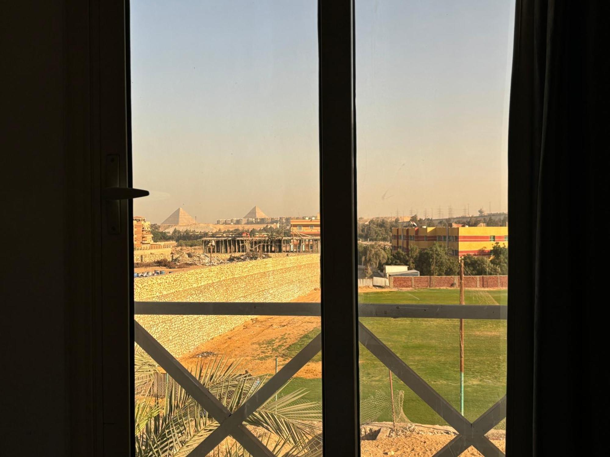 K Boutique Hotel Medspa-Pyramids & Grand Egyptian Museum Ghatati ภายนอก รูปภาพ