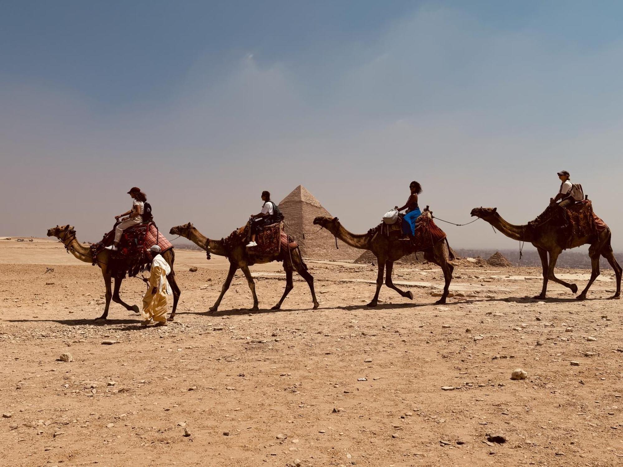 K Boutique Hotel Medspa-Pyramids & Grand Egyptian Museum Ghatati ภายนอก รูปภาพ